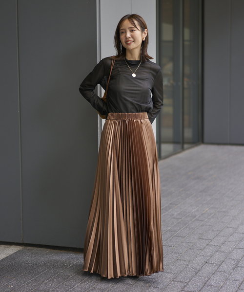 Noble（ノーブル）の「《追加》シアースキニーハイネックTOPS 8（Tシャツ/カットソー・レディース・ブラック/ラベンダー/ライトグレー/ライトグリーン・FREE）」の6枚目の写真