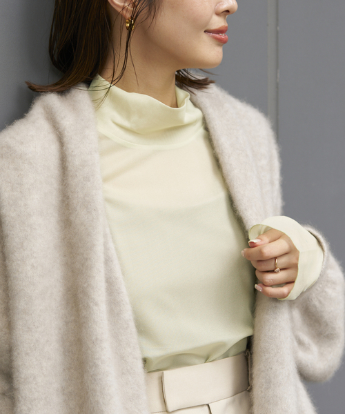 Noble（ノーブル）の「《追加》シアースキニーハイネックTOPS 8（Tシャツ/カットソー・レディース・ブラック/ラベンダー/ライトグレー/ライトグリーン・FREE）」の21枚目の写真