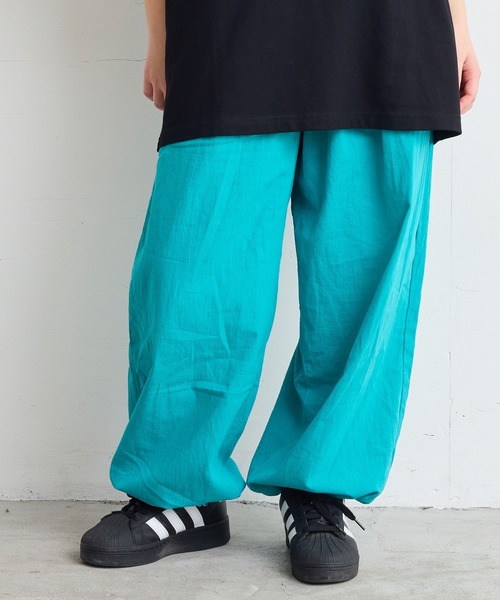 A BOND（アボンド）の「コットンタックイージーパンツ/おとな（その他パンツ・レディース・ピンク/レッド/チャコール/イエロー/グレー/ブルー/ブラック/グリーン系その他/レッド系その他/エメラルド/オフホワイト・170cm/160cm）」の6枚目の写真