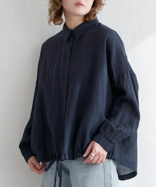 notch.（ノッチ）の「裾ドロストシャツ（シャツ/ブラウス・レディース・ネイビー/オフホワイト/チャコールグレー/ライトグレー/ナチュラル・M）」の5枚目の写真