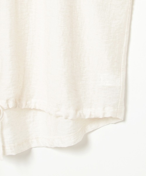 notch.（ノッチ）の「裾ドロストシャツ（シャツ/ブラウス・レディース・ネイビー/オフホワイト/チャコールグレー/ライトグレー/ナチュラル・M）」の9枚目の写真