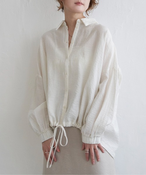 notch.（ノッチ）の「裾ドロストシャツ（シャツ/ブラウス・レディース・ネイビー/オフホワイト/チャコールグレー/ライトグレー/ナチュラル・M）」の13枚目の写真