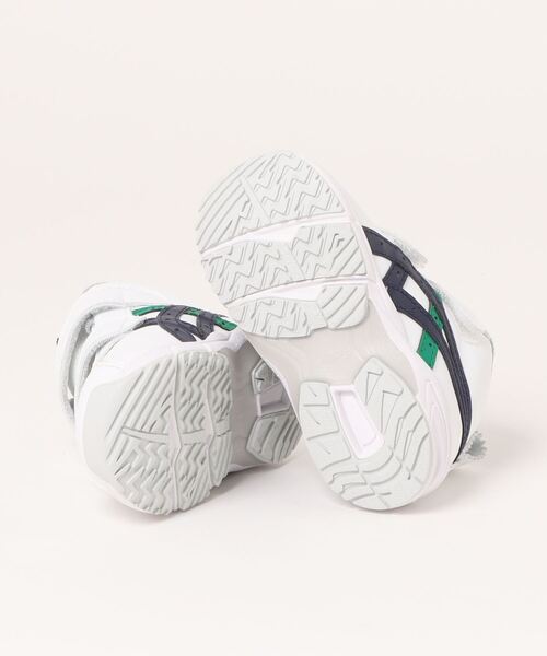 SUKUSUKU（スクスク）の「ASICS KIDS（アシックス キッズ） GD.RUNNERBABY SL-MID（スニーカー・キッズ・ホワイト×ブルー・13.0cm/13.5cm/14.0cm/14.5cm/15.0cm/15.5cm/16.0cm）」の3枚目の写真