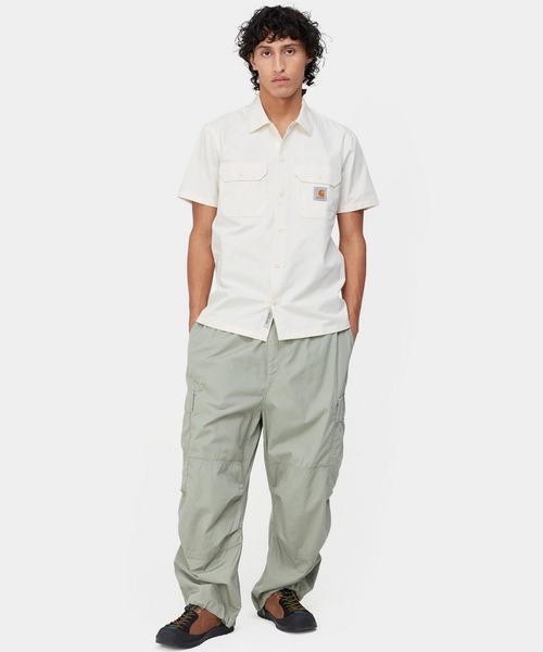 Carhartt WIP(カーハートダブリューアイピー)の「Carhartt WIP/カーハートダブリューアイピー S/S MASTER SHIRT 半袖シャツ I027580(シャツ/ブラウス・メンズ・グレー/オフホワイト/ブラック・XL/L/M)」の6枚目の写真