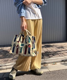 セミフレアーカラープリーツパンツ