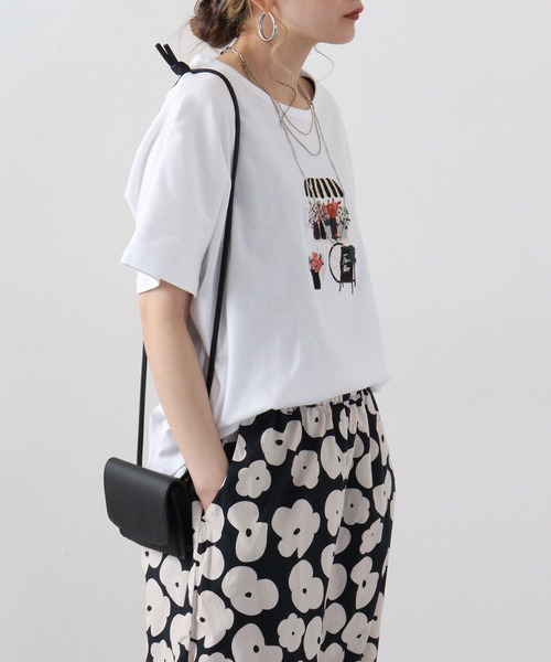 EMAGO フラワーショップ刺繍ドルマンTシャツ（Tシャツ