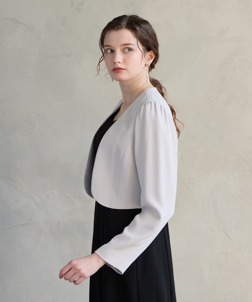 ノーカラーショート丈ジャケット（ノーカラージャケット）｜AIMER