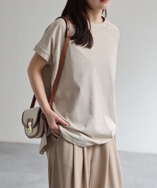 model：156cm 着用サイズ：LARGE