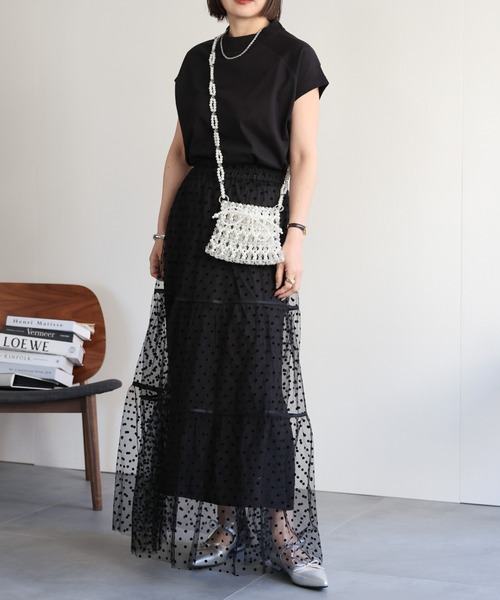 ap retro（アプレトロ）の「【USAコットン】高見え上質 / モックネックフレンチスリーブＴシャツ（Tシャツ/カットソー・レディース・ブラック/グレイッシュベージュ/チャコールグレー/ホワイト/ネイビー×ホワイト/ベージュ×ブラック・FREE/LARGE）」の18枚目の写真