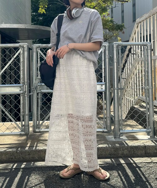 fredy emue（フレディエミュ）の「レースタイトスカート（スカート・レディース・ブラック/オフホワイト/ネイビー・38）」の4枚目の写真