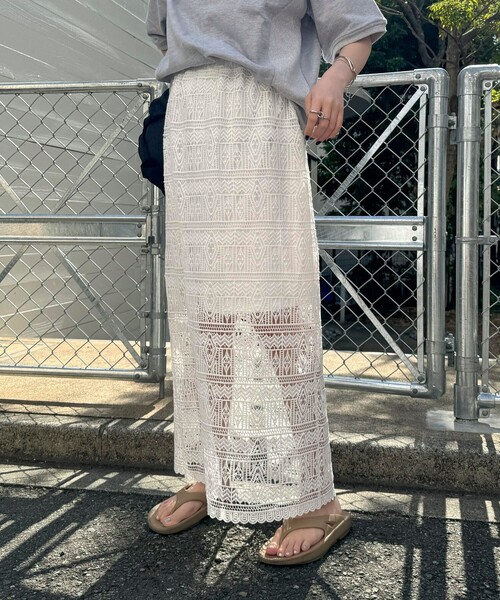 fredy emue（フレディエミュ）の「レースタイトスカート（スカート・レディース・ブラック/オフホワイト/ネイビー・38）」の8枚目の写真