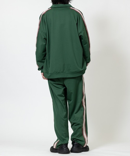 THRASHER(スラッシャー)の「【3】〔THRASHER/スラッシャー〕サイドライン ワイドシルエット トラックジャケット(ジャージ・メンズ・ブラック/オフホワイト/グリーン/ベージュ・LARGE/MEDIUM/X-LARGE)」の7枚目の写真