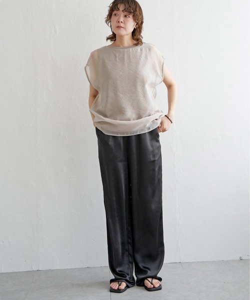 notch.（ノッチ）の「オーガンジーフレンチスリーブＴ（Tシャツ/カットソー・レディース・オフホワイト/ブラック/ベージュ/ブラウン/クリアグリーン・M）」の15枚目の写真