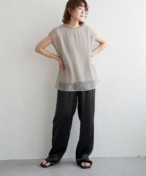 notch.（ノッチ）の「オーガンジーフレンチスリーブＴ（Tシャツ/カットソー・レディース・オフホワイト/ブラック/ベージュ/ブラウン/クリアグリーン・M）」の13枚目の写真