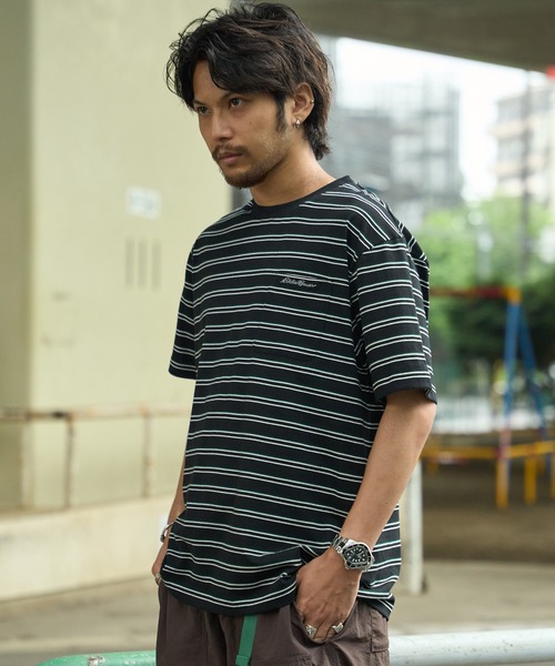 Eddie Bauer(エディーバウアー)の「マルチボーダー 半袖ポケット付 Tシャツ(Tシャツ/カットソー・メンズ・ベージュ/ブラック/ホワイト系/グレイッシュブルー・L/S/M/XXL/XL)」の1枚目の写真