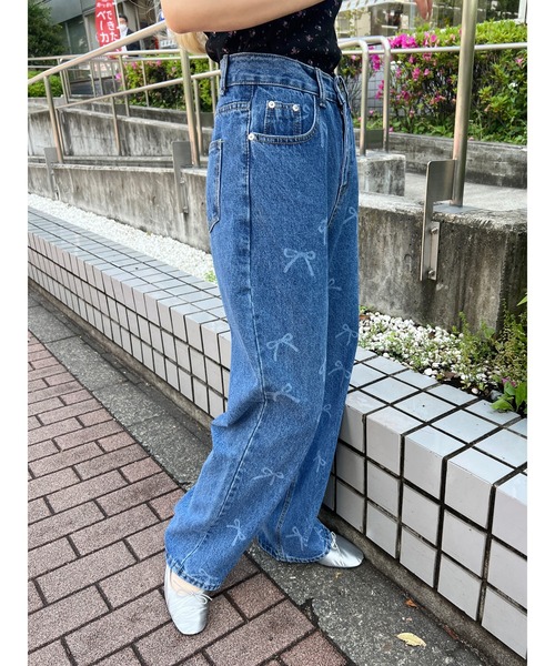 WC(ダブル シー)の「リボンプリントデニム(デニムパンツ・レディース・ブルー・FREE)」の10枚目の写真