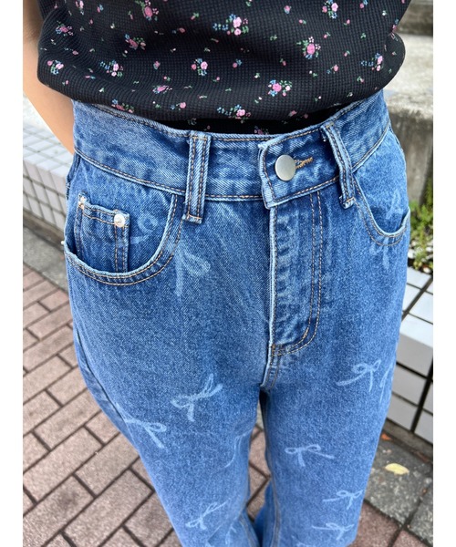 WC(ダブル シー)の「リボンプリントデニム(デニムパンツ・レディース・ブルー・FREE)」の8枚目の写真