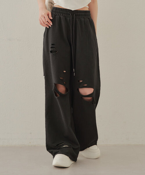 Chico（チコ）の「【セットアップ対応】ピグメントダメージスウェットパンツ（スウェットパンツ・レディース・ホワイト/グレー/ブラック・FREE）」の3枚目の写真