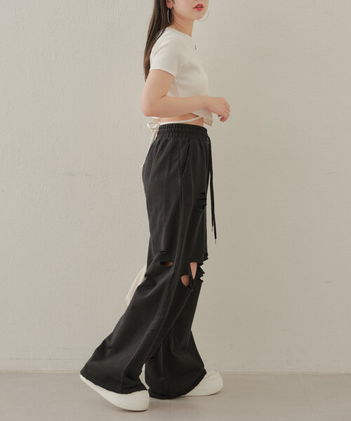 Chico（チコ）の「【セットアップ対応】ピグメントダメージスウェットパンツ（スウェットパンツ・レディース・ホワイト/グレー/ブラック・FREE）」の21枚目の写真