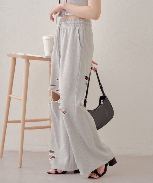 Chico（チコ）の「【セットアップ対応】ピグメントダメージスウェットパンツ（スウェットパンツ・レディース・ホワイト/グレー/ブラック・FREE）」の15枚目の写真