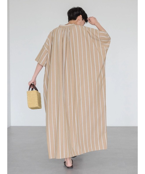 AMERICAN HOLIC（アメリカンホリック）の「イージーケア+接触冷感丈違い強撚ワッシャーワンピース（ワンピース・レディース・ブラック系その他2/ベージュ系その他2・M/L）」の13枚目の写真