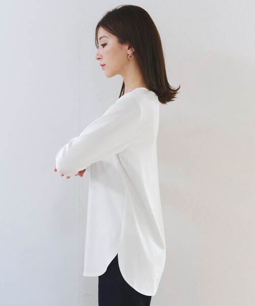 Tiaclasse(ティアクラッセ)の「【選べる裾】 レイヤードヘムカットソーTシャツ(Tシャツ/カットソー・レディース・ホワイト系その他3/ホワイト系その他/ホワイト系その他4/ホワイト系その他2/オフホワイト/ホワイト系その他5・XXL/XL)」の13枚目の写真