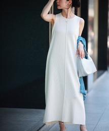 カワイイの個性服を魅せる シンプルワンピース