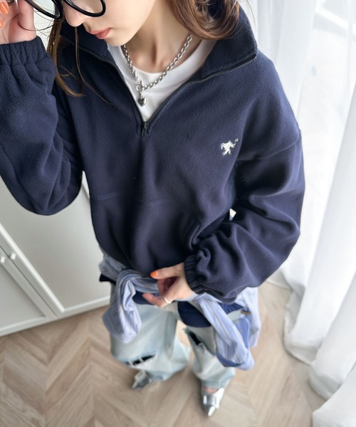 classicalelf（クラシカルエルフ）の「大人カジュアル。ワンポイント胸刺繍入りフリース×キルト オーバーサイズ ハーフジッププルオーバー（ブルゾン・レディース・ネイビー/ベージュ/オレンジ/アイボリー・SMALL/MEDIUM/LARGE/X-LARGE）」の12枚目の写真