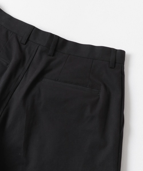 URBAN RESEARCH(アーバンリサーチ)の「ストレッチピーチツイルTUCK WIDE PANTS(その他パンツ・メンズ・ブラック/ネイビー/ブラウン・MEDIUM/LARGE)」の15枚目の写真