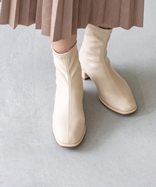 welleg（ウェレッグ）の「【 極やわ 】 晴雨兼用 ストレッチショートブーツ（ブーツ・レディース・シルバー/ブラック/アイボリー/ダークブラウン・SS/S/M/L/LL/3L）」の19枚目の写真