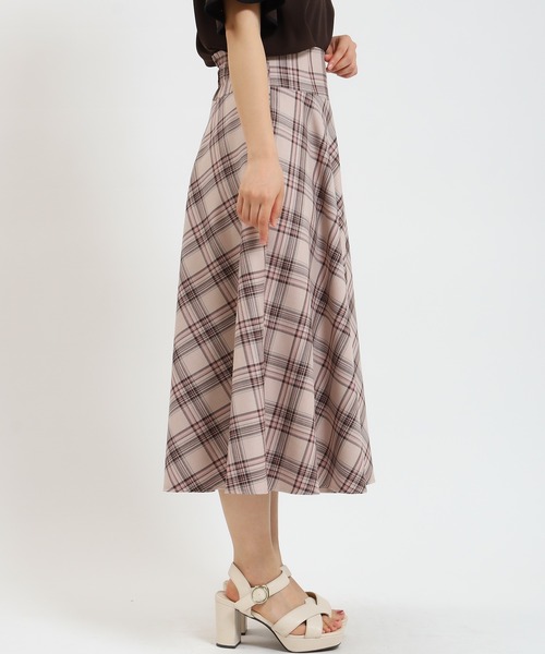 ASTORIA ODIER（アストリアオディール）の「ウエストヨークチェックサーキュラースカート（スカート・レディース・ブラウン/ベージュ・SMALL/MEDIUM）」の15枚目の写真