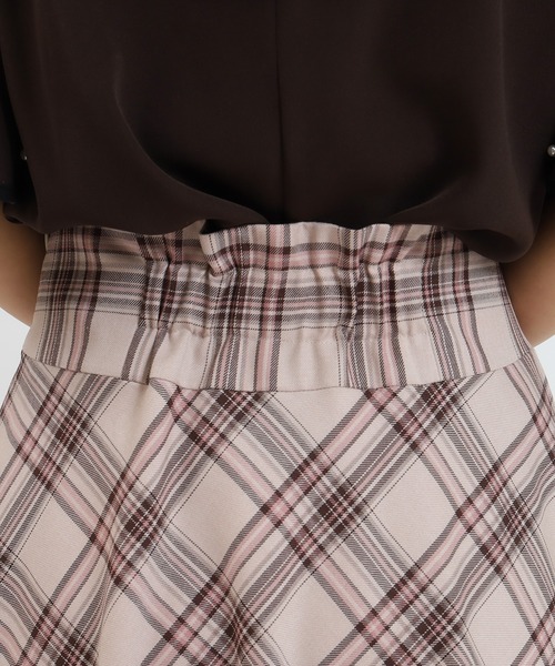 ASTORIA ODIER（アストリアオディール）の「ウエストヨークチェックサーキュラースカート（スカート・レディース・ブラウン/ベージュ・SMALL/MEDIUM）」の11枚目の写真