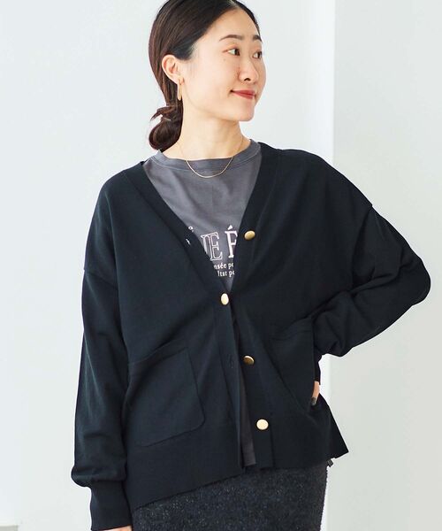 le.coeur blanc（ルクールブラン）の「メタルボタンワイドVカーデ（カーディガン/ボレロ・レディース・ボルドー/ブラック/サンドベージュ・38）」の6枚目の写真