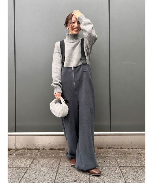 Ungrid（アングリッド）の「ハイネックボリュームカラーニット（ニット/セーター・レディース・チャコールグレー/ピンク/イエロー/アイボリー・FREE）」の7枚目の写真