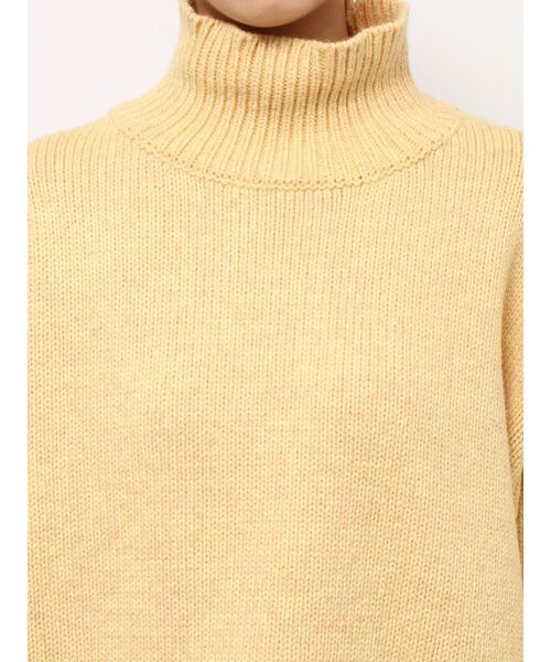 Ungrid（アングリッド）の「ハイネックボリュームカラーニット（ニット/セーター・レディース・チャコールグレー/ピンク/イエロー/アイボリー・FREE）」の19枚目の写真