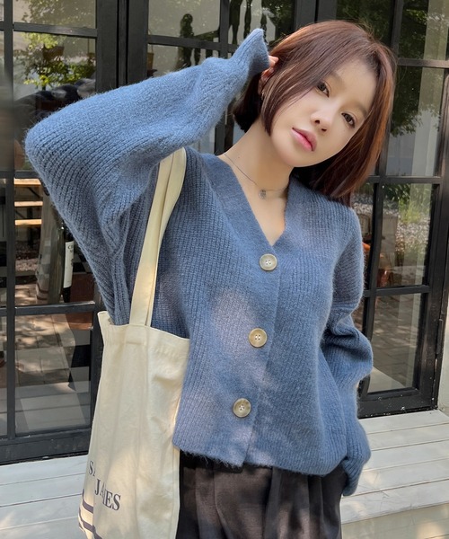 SHEPP(シープ)の「ルーズシルエット ショートカーディガン(カーディガン/ボレロ・レディース・アイボリー/ブルー/オレンジ/グリーン・F)」の12枚目の写真