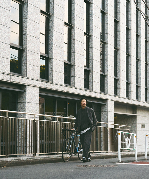 417 EDIFICE(フォーワンセブンエディフィス)の「”DRY TECH”EASY PANTS / イージーパンツ(カーゴパンツ・メンズ・ネイビー/グレー・SMALL/MEDIUM/LARGE)」の3枚目の写真