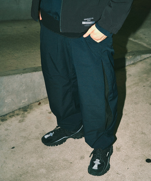 417 EDIFICE(フォーワンセブンエディフィス)の「”DRY TECH”EASY PANTS / イージーパンツ(カーゴパンツ・メンズ・ネイビー/グレー・SMALL/MEDIUM/LARGE)」の17枚目の写真