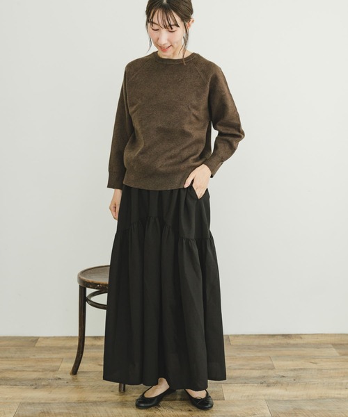 ITEMS URBANRESEARCH（アイテムズ アーバンリサーチ）の「スウェットライクニット×ティアードスカート（ワンピース・レディース・グレー/ブラウン・FREE）」の10枚目の写真
