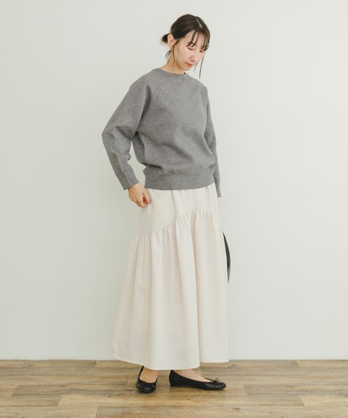 ITEMS URBANRESEARCH（アイテムズ アーバンリサーチ）の「スウェットライクニット×ティアードスカート（ワンピース・レディース・グレー/ブラウン・FREE）」の11枚目の写真