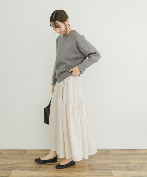 ITEMS URBANRESEARCH（アイテムズ アーバンリサーチ）の「スウェットライクニット×ティアードスカート（ワンピース・レディース・グレー/ブラウン・FREE）」の14枚目の写真