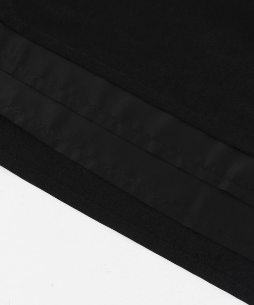 ITEMS URBANRESEARCH（アイテムズ アーバンリサーチ）の「スウェットライクニット×ティアードスカート（ワンピース・レディース・グレー/ブラウン・FREE）」の6枚目の写真