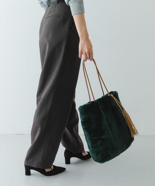 RODE SKO（ロデスコ）の「タッセル付フラッフィトートバッグ（トートバッグ・レディース・グレー/グリーン/ベージュ・ONE）」の15枚目の写真