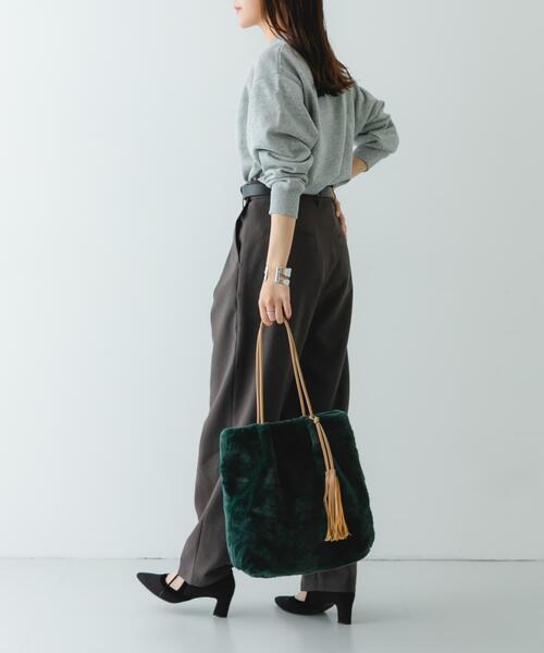 RODE SKO（ロデスコ）の「タッセル付フラッフィトートバッグ（トートバッグ・レディース・グレー/グリーン/ベージュ・ONE）」の18枚目の写真