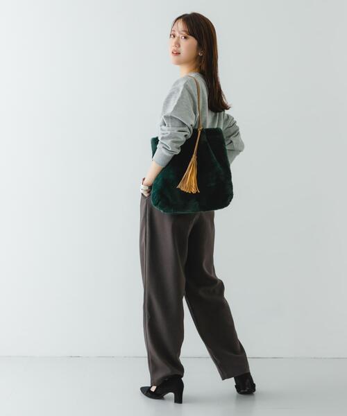 RODE SKO（ロデスコ）の「タッセル付フラッフィトートバッグ（トートバッグ・レディース・グレー/グリーン/ベージュ・ONE）」の19枚目の写真