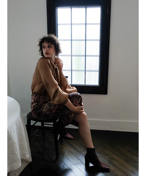 Katrin TOKYO(カトリーントーキョー)の「flower jacquard skirt(スカート・レディース・ベージュ/ボルドー・S/L)」の13枚目の写真