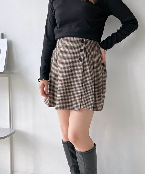 AS KNOW AS plus（アズノゥアズプラス）の「◇ボタンとプリーツミニスカート 　セットアップ可能（スカート・レディース・ブラック系/グレー系/ベージュ系・FREE）」の18枚目の写真