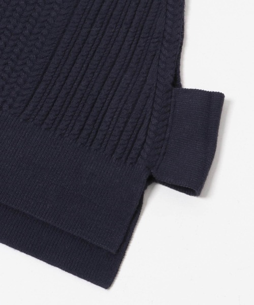 ITEMS URBANRESEARCH（アイテムズ アーバンリサーチ）の「ケーブルニットベスト（ベスト・レディース・グレー/モカ/ネイビー・FREE）」の8枚目の写真