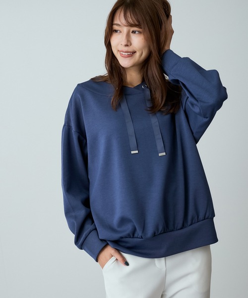Jayro(ジャイロ)の「ダンボールニット抜き衿プルオーバー(Tシャツ/カットソー・レディース・ブラック/ブルー/ブラウン系その他2/オフホワイト・M)」の1枚目の写真