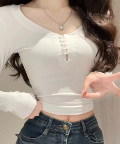 CELENA BEATS(セレナビーツ)の「スリムフィットボタンシャツ(Tシャツ/カットソー・レディース・グレー/ホワイト/ピンク/ベージュ・S/M/L)」の2枚目の写真